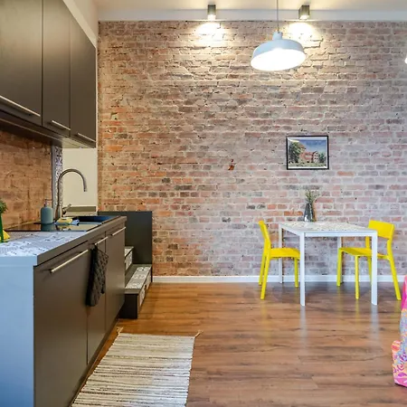 Cosy With Mezzanine By Bookinghost Apartment Gliwice